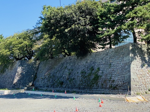本丸石垣